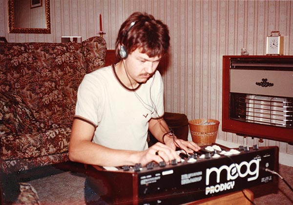 Peter Bargh with Wasp Synth and home made sequencer Peter Bargh with Wasp Synth and home made sequencer