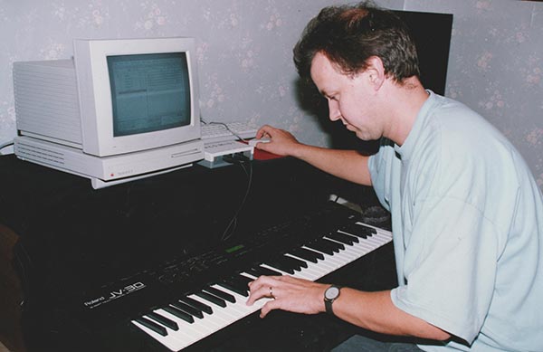 Peter Bargh with Wasp Synth and home made sequencer Peter Bargh with Wasp Synth and home made sequencer